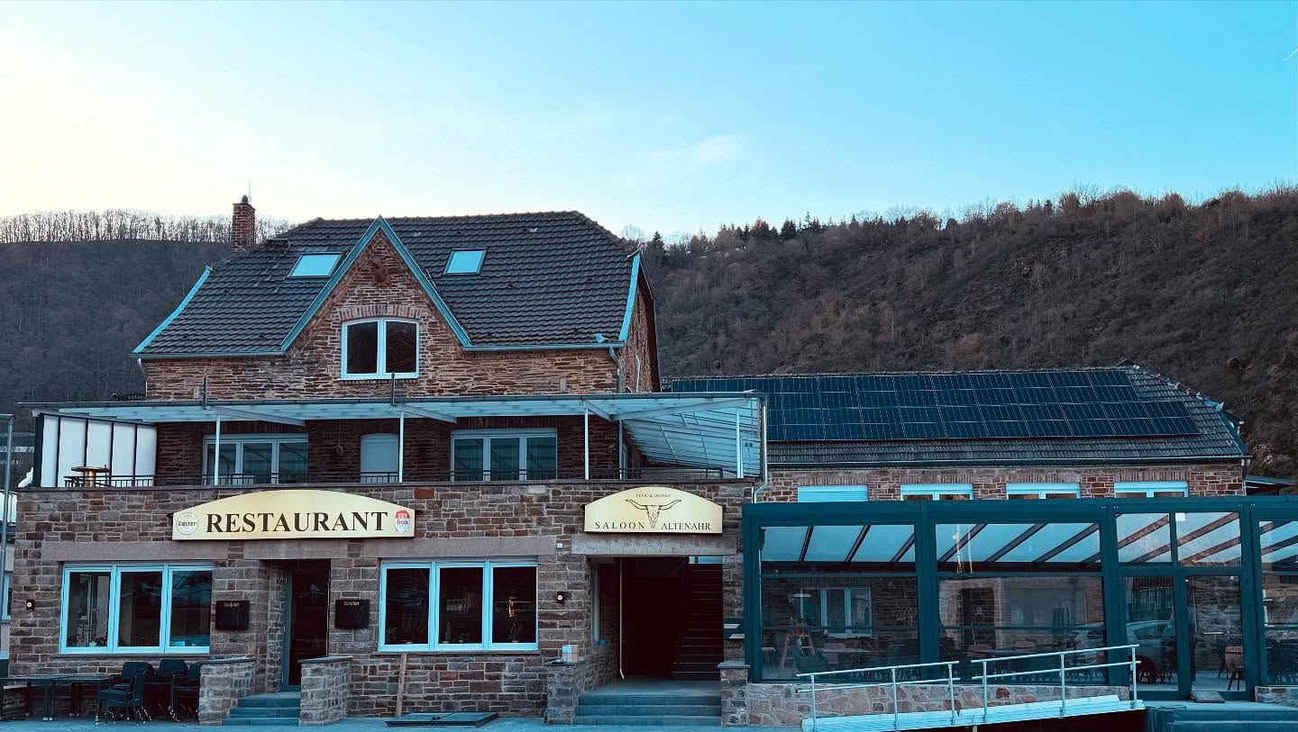 Wiedereröffnungsparty "Saloon" Altenahr